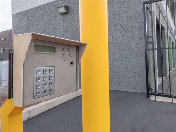 Storage Units at Extra Space Storage - 0160 - Las Vegas - W Oakey Blvd - 4901 West Oakey Boulevard