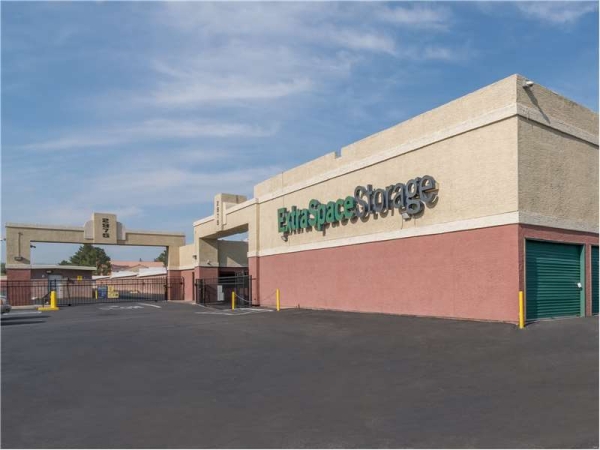 Storage Units at Extra Space Storage - 8465 - Las Vegas - Nellis Blvd - 2975 South Nellis Boulevard