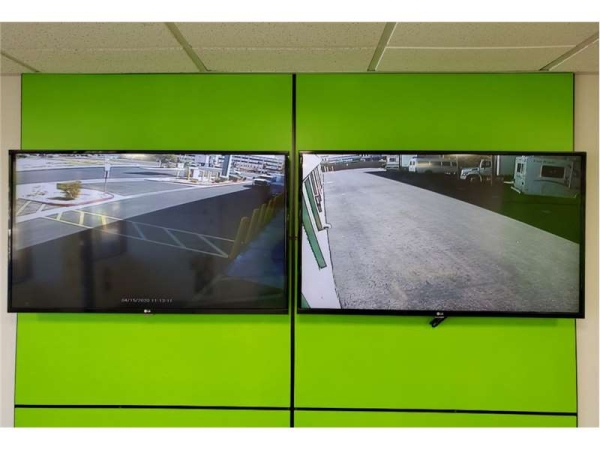 Storage Units at Extra Space Storage - 1733 - Las Vegas - Rancho Dr - 2025 North Rancho Drive