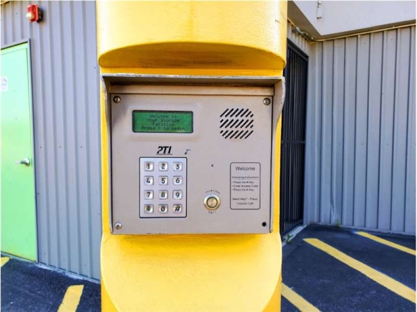 Storage Units at Extra Space Storage - 1733 - Las Vegas - Rancho Dr - 2025 North Rancho Drive