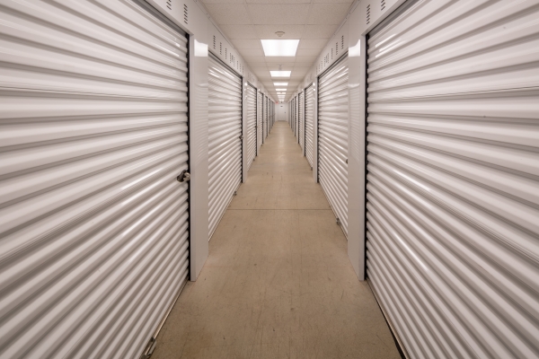 Facility photo: //images.sparefoot.com/medium/2174115f57d0ec843ae.jpg