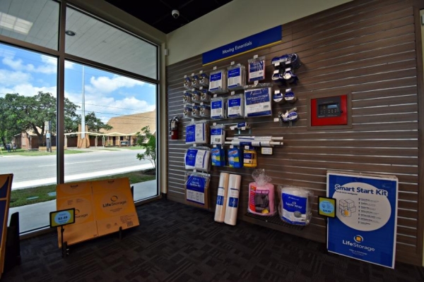 Storage Units at Life Storage - San Antonio - 4618 San Pedro Avenue - 4618 San Pedro Avenue