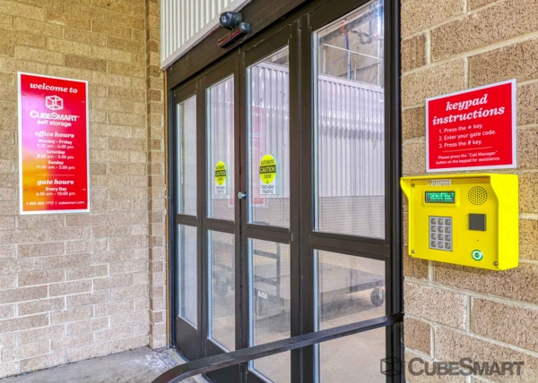 Storage Units at CubeSmart Self Storage - IL Elgin Tollgate Road - 590-A Tollgate Rd