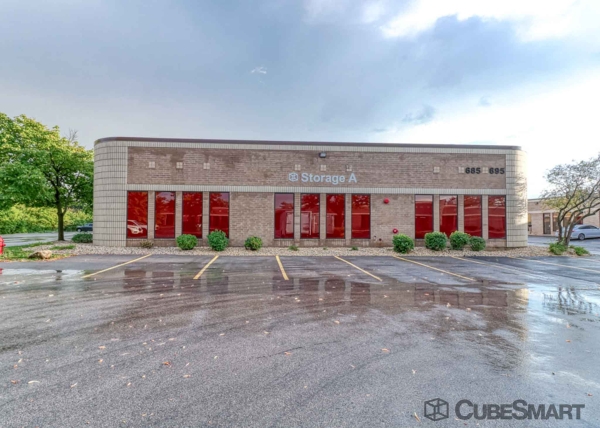 Facility photo: //images.sparefoot.com/medium/2175676984588fb716e.jpg