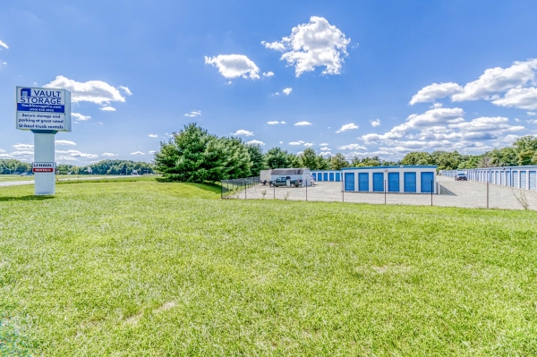 Facility photo: //images.sparefoot.com/medium/21779168b6ea08b0bec.jpg