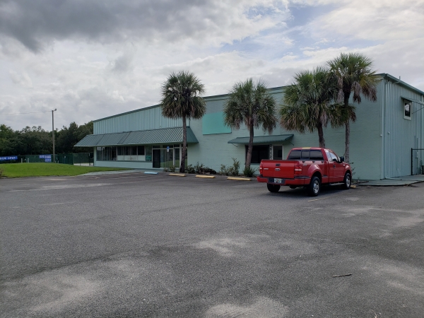 Facility photo: //images.sparefoot.com/medium/2178235f6a575ee6ad6.jpg