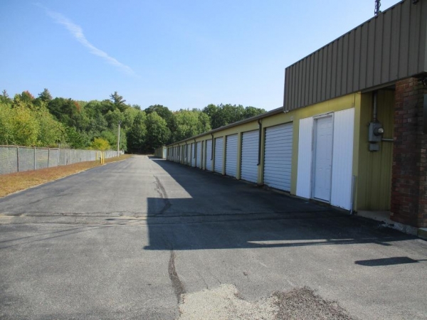 Storage Units at Life Storage - Saratoga Springs - 3081 New York 50 - 3081 New York 50