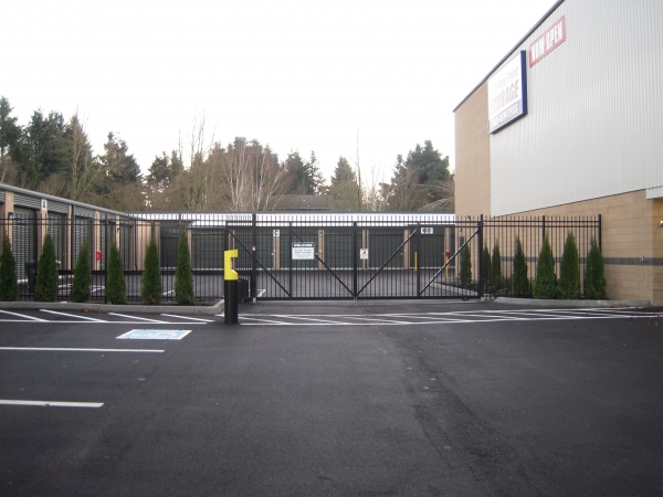 Facility photo: //images.sparefoot.com/medium/21806662cdd578a2b84.jpg