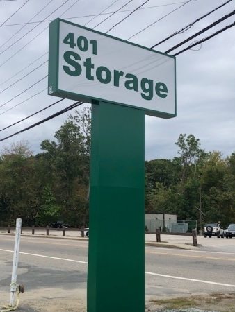 Facility photo: //images.sparefoot.com/medium/2181425f7b6eb43beb1.jpg