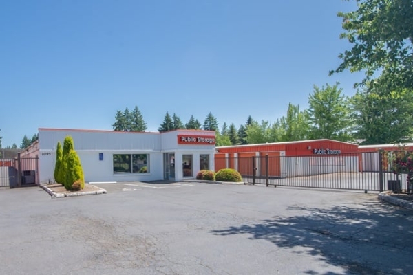 Storage Units at Public Storage - Lake Oswego - 7095 SW McEwan Rd - 7095 Mc Ewan