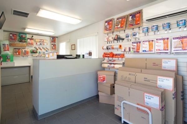 Facility photo: //images.sparefoot.com/medium/218285696e3ecca8010.jpg