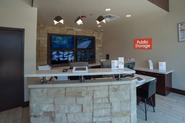 Storage Units at Public Storage - San Antonio - 4714 Vance Jackson Rd - 4714 Vance Jackson Rd