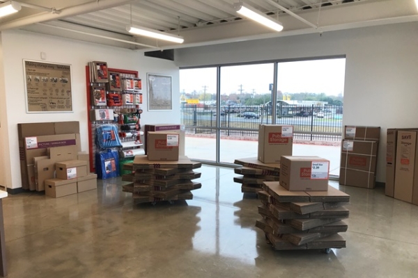 Storage Units at Public Storage - Leander - 140 E Sonny Dr - 140 E Sonny Dr