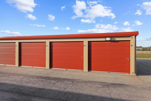 Facility photo: //images.sparefoot.com/medium/2185776899f71903793.jpg