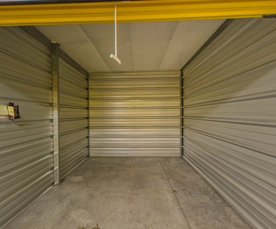 Facility photo: //images.sparefoot.com/medium/218578689a02c455fc9.png