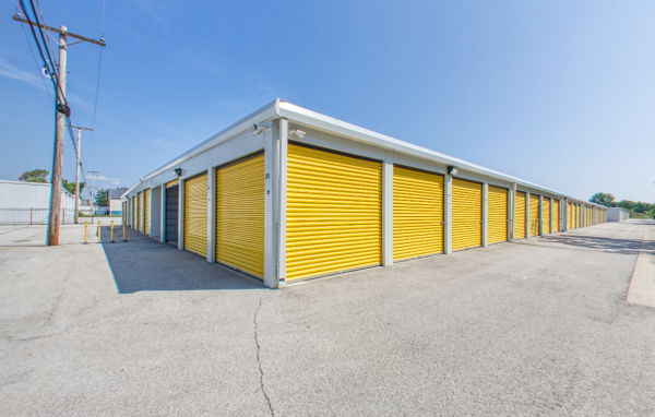 Facility photo: //images.sparefoot.com/medium/218578689a036242b02.png