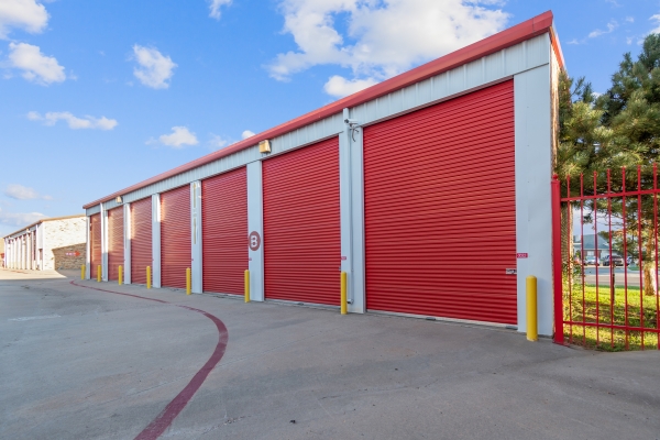 Storage Units at SpareBox Storage - Amarillo - Hardy St - 2000 Hardy Street