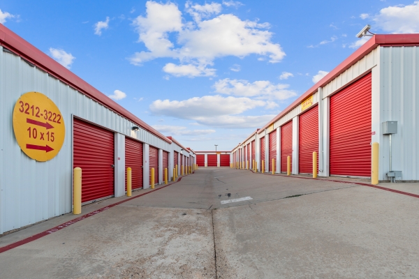 Storage Units at SpareBox Storage - Amarillo - Hardy St - 2000 Hardy Street