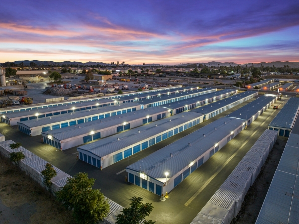 Facility photo: //images.sparefoot.com/medium/21867864b707284ad59.jpg