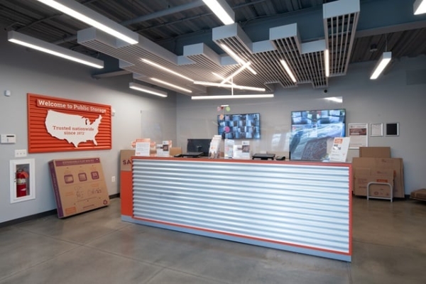 Facility photo: //images.sparefoot.com/medium/218720687f91944a3c7.jpg