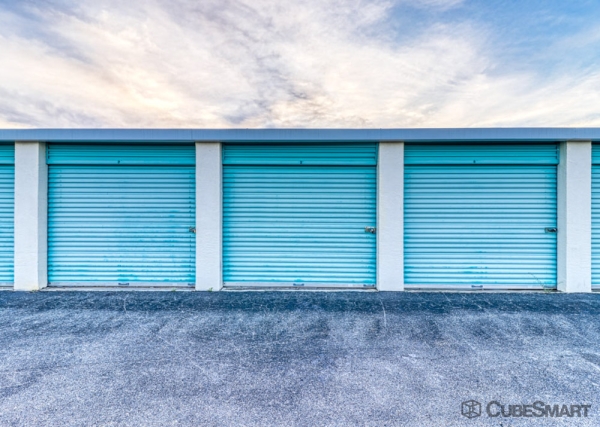Storage Units at CubeSmart Self Storage - FL N Fort Myers Littleton Rd - 8330 Littleton Road
