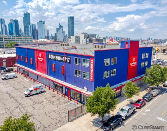 Storage Units at CubeSmart Self Storage - NY Long Island City 47th Ave - 38-01 47th Avenue