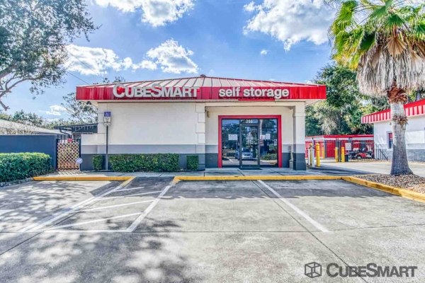 Storage Units at CubeSmart Self Storage - FL Edgewater North Ridgewood Avenue - 200 North Ridgewood Avenue