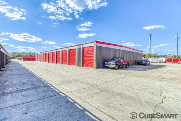 Storage Units at CubeSmart Self Storage - FL Orlando South Goldenrod Road - 3040 South Goldenrod Road