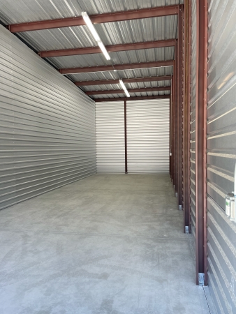 Facility photo: //images.sparefoot.com/medium/219141643f2cb782273.jpeg