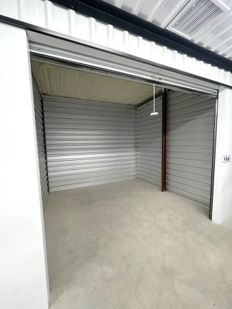 Facility photo: //images.sparefoot.com/medium/21914165e7840c8f7f6.jpg