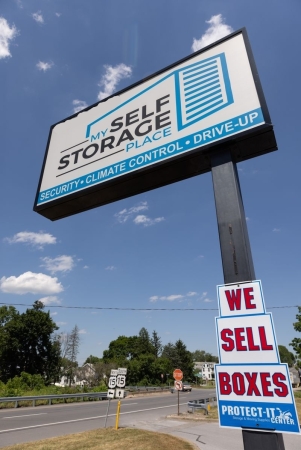 Facility photo: //images.sparefoot.com/medium/219201695ec34dcfc8c.jpeg