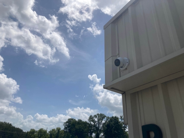 Facility photo: //images.sparefoot.com/medium/2193096896102635ddb.jpg