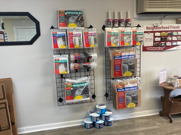 Facility photo: //images.sparefoot.com/medium/21931168960d5e44e81.jpg