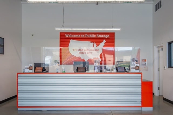 Facility photo: //images.sparefoot.com/medium/219319687a46df06a22.jpg
