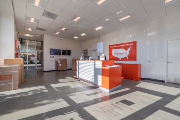 Storage Units at Public Storage - Inglewood - 715 Centinela Ave - 715 Centinela Ave