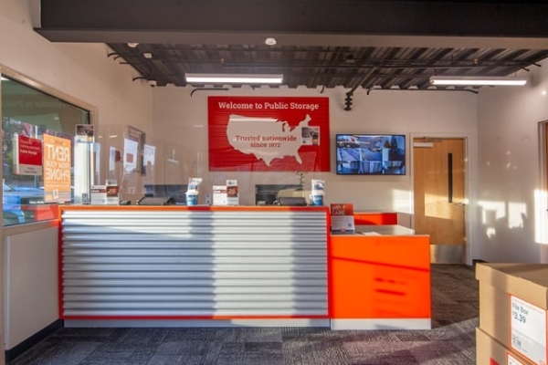 Facility photo: //images.sparefoot.com/medium/2193426936dc4786566.jpg