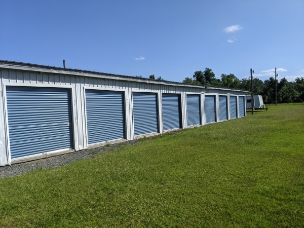 Facility photo: //images.sparefoot.com/medium/21944269177a0a2df50.jpg