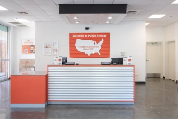 Facility photo: //images.sparefoot.com/medium/21950669f4a967372c8.jpg