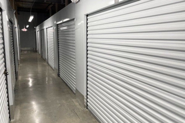 Facility photo: //images.sparefoot.com/medium/2195086906080df4094.jpg