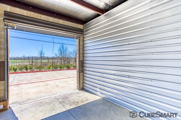 Storage Units at CubeSmart Self Storage - TX Missouri City Sienna Parkway - 4121 Sienna Parkway