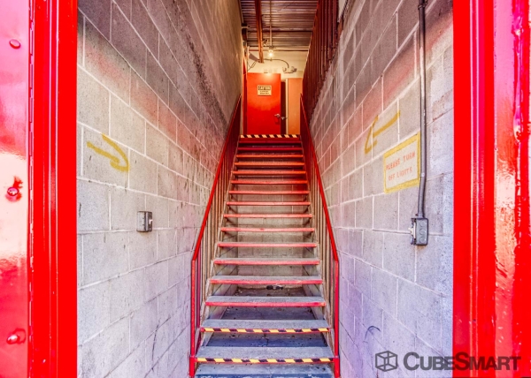 Storage Units at CubeSmart Self Storage - TX Houston Mangum Rd - 3735 Mangum Road