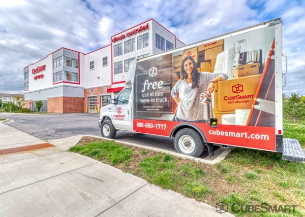 Facility photo: //images.sparefoot.com/medium/21971969884e29a53c1.jpg