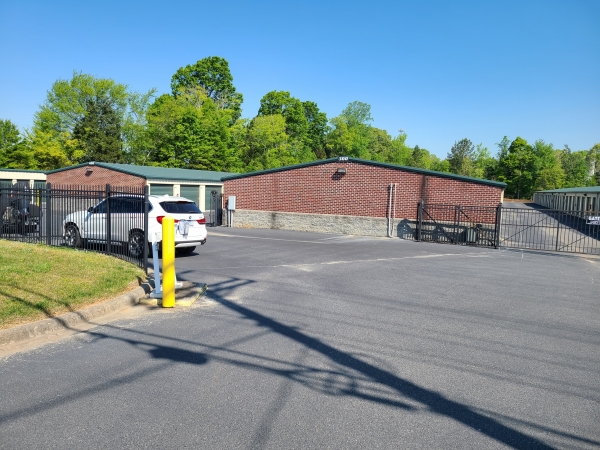 Storage Units at Afton Self Storage - 6380 Poplar Tent Road