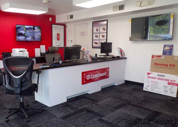 Storage Units at CubeSmart Self Storage - CT Ridgefield West Branchville Rd - 70 West Branchville Road