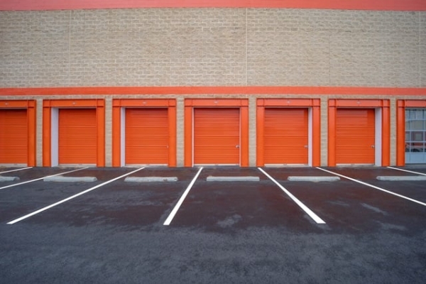 Facility photo: //images.sparefoot.com/medium/2197856877a4b883bda.jpg