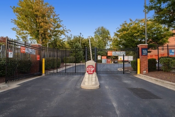 Storage Units at Public Storage - Gaithersburg - 807 South Frederick Ave - 807 South Frederick Ave
