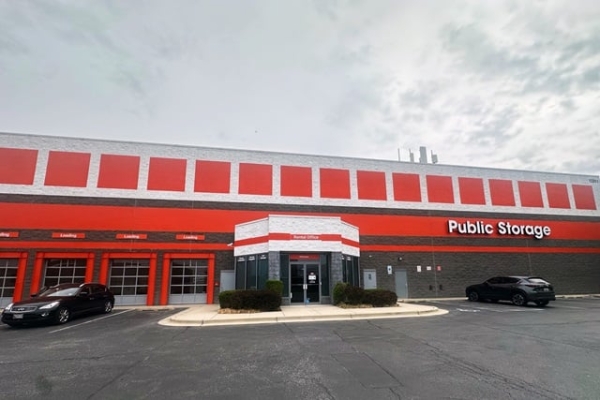 Storage Units at Public Storage - Rockville - 12311 Parklawn Dr - 12311 Parklawn Dr