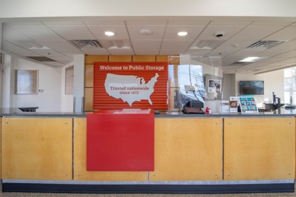 Facility photo: //images.sparefoot.com/medium/219812689355018b733.jpg