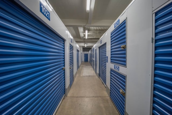 Facility photo: //images.sparefoot.com/medium/2198226895f7b796f26.jpg