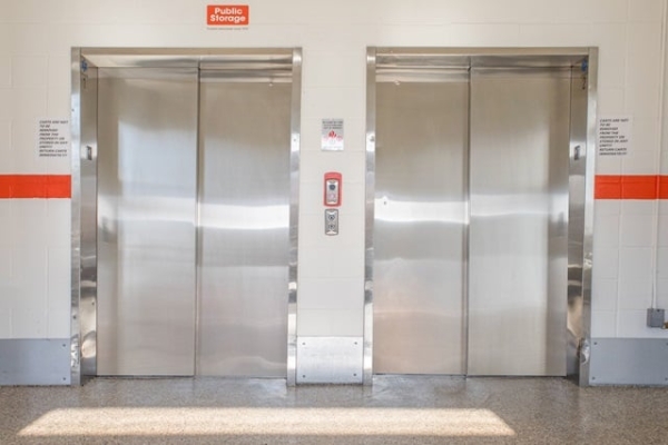 Facility photo: //images.sparefoot.com/medium/2198226895f7b99958f.jpg